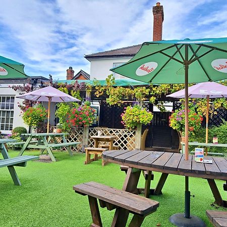 The Inn West End ووكينغ المظهر الخارجي الصورة