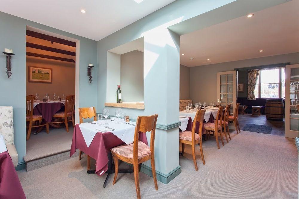The Inn West End ووكينغ المظهر الخارجي الصورة